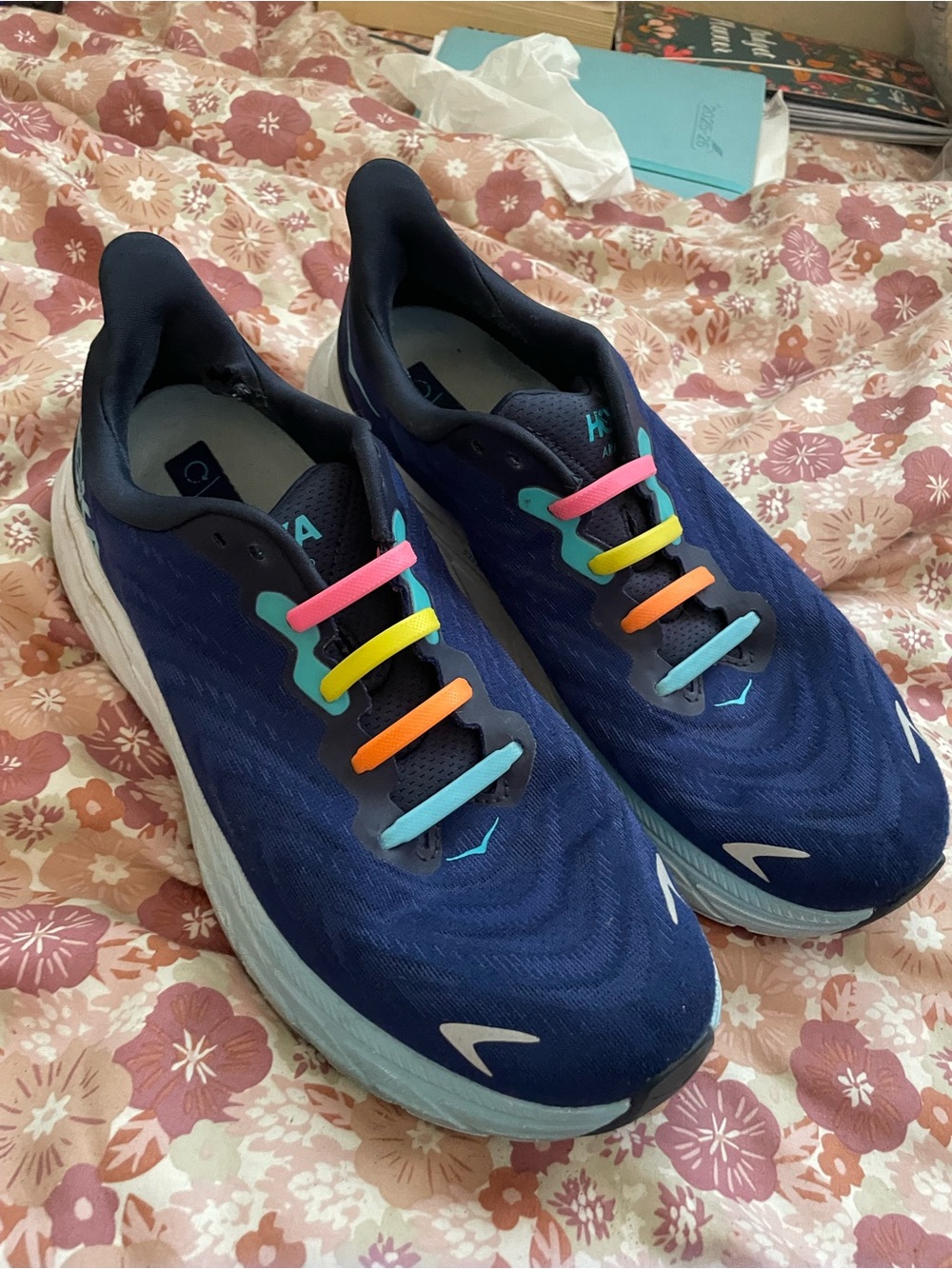 Hoka One One Arahi 6 Navy and Teal Running Shoe size 10D